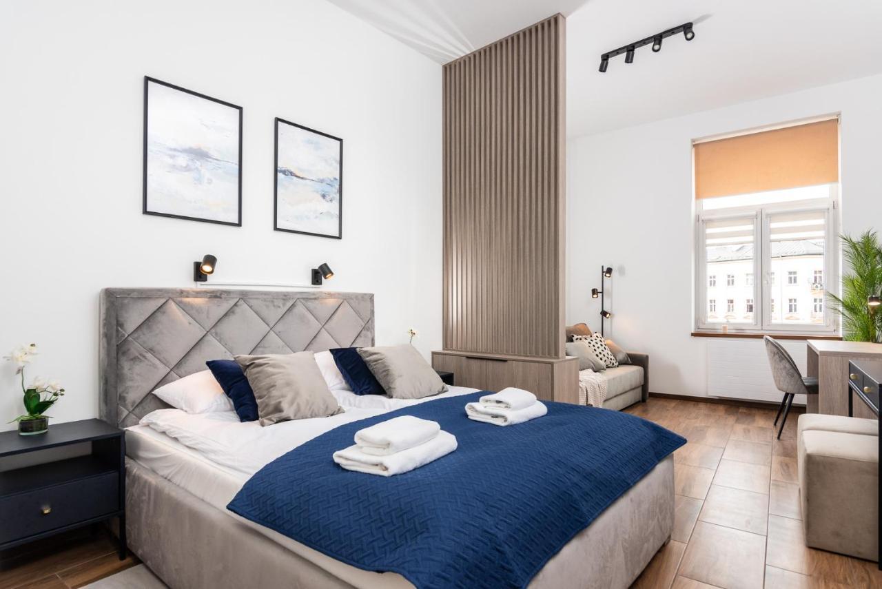 Premium Splendid Old Town Suites - By Upstairs Kraków Exteriör bild