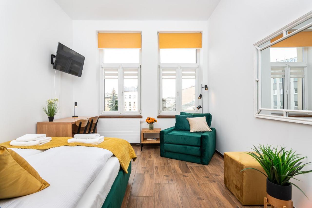 Premium Splendid Old Town Suites - By Upstairs Kraków Exteriör bild